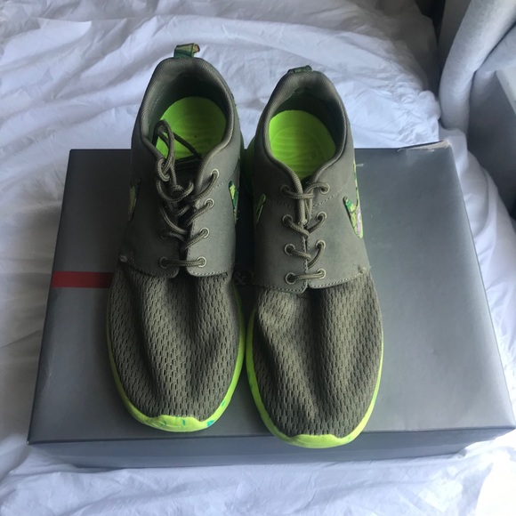 Custom Ninja Turtle Roshe runs - Picture 2 of 2